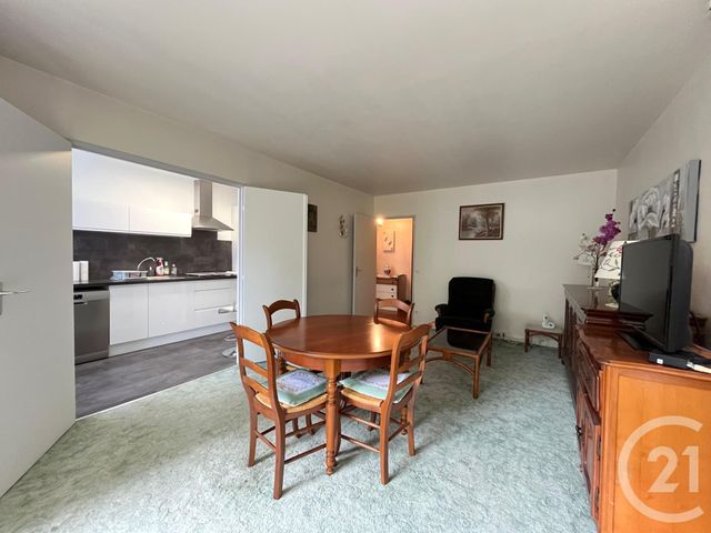 Appartement F3 à vendre - 3 pièces - 74.35 m2 - MAUREPAS - 78 - ILE-DE-FRANCE - Century 21 S.L.P. Immobilier