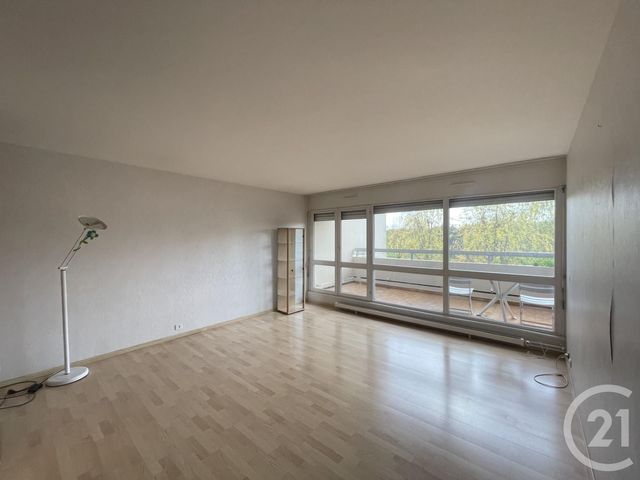 Appartement F2 à vendre - 2 pièces - 50.63 m2 - ELANCOURT - 78 - ILE-DE-FRANCE - Century 21 S.L.P. Immobilier